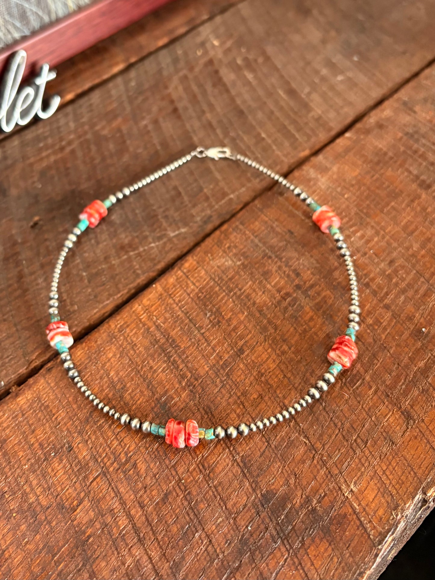 Macie choker