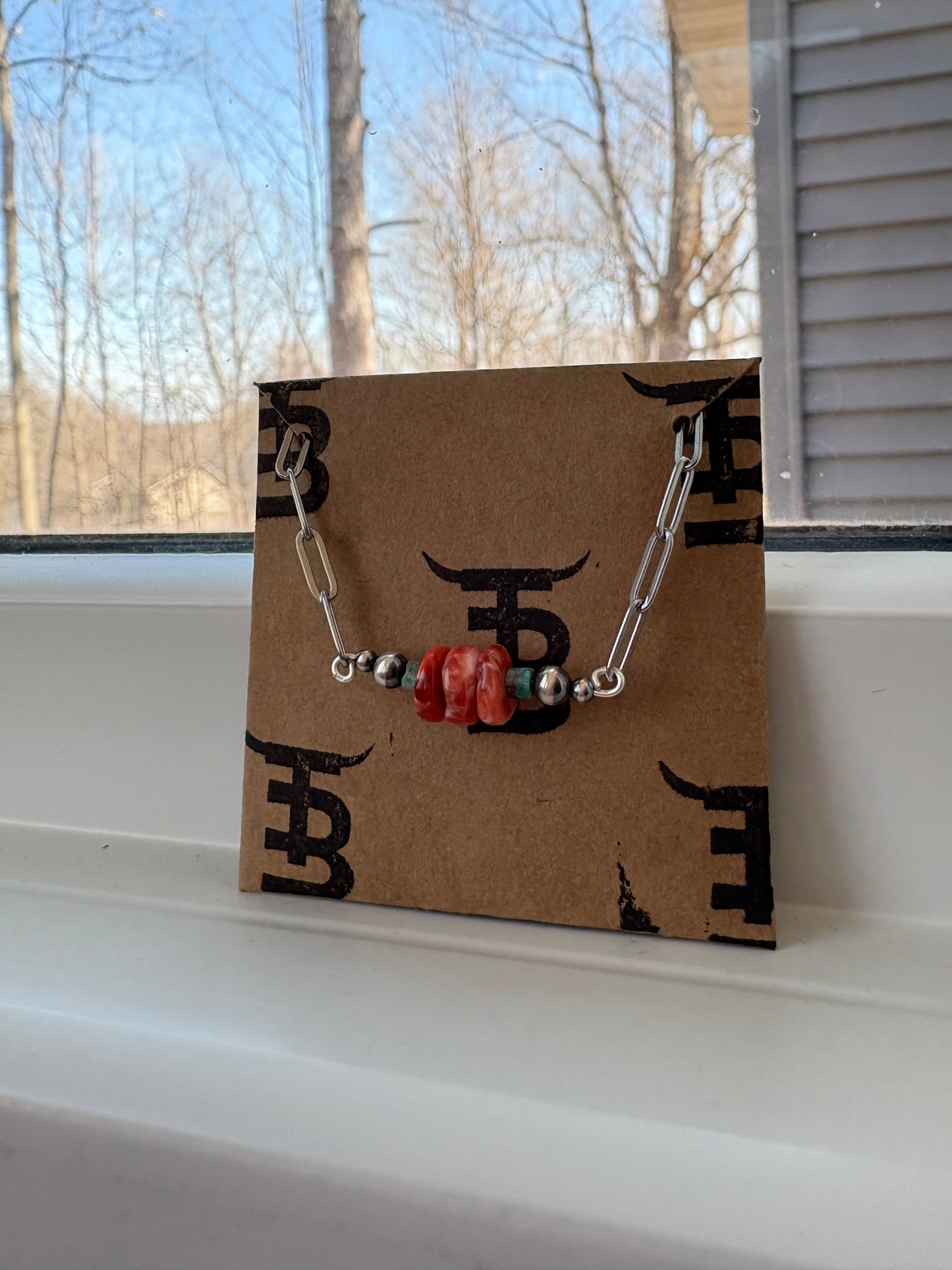 Garette bar necklace