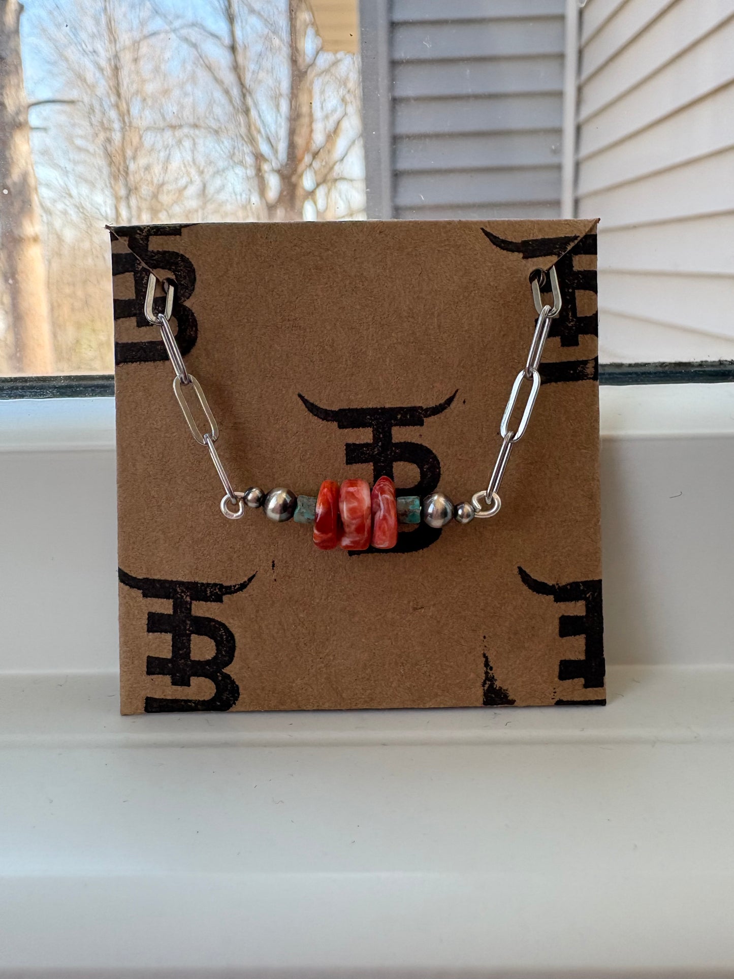 Garette bar necklace