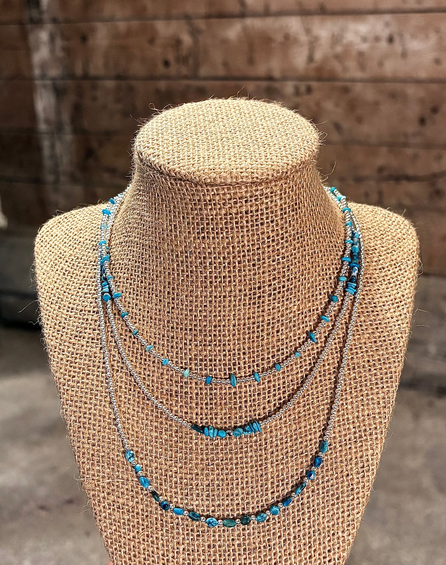 Turquoise bit necklace